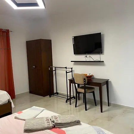 C Plus 酒店 培拉特