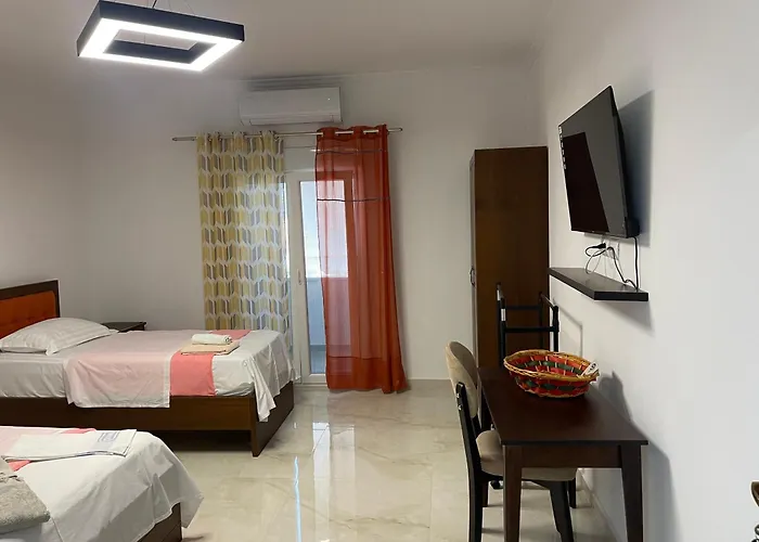 C Plus * Μπεράτ