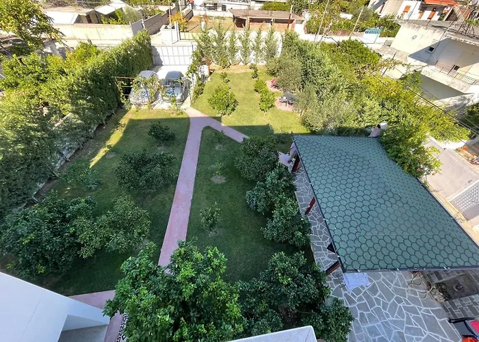 Ξενοδοχείο C Plus *