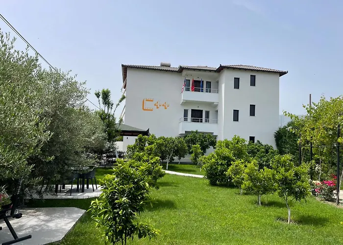 Ξενοδοχείο C Plus