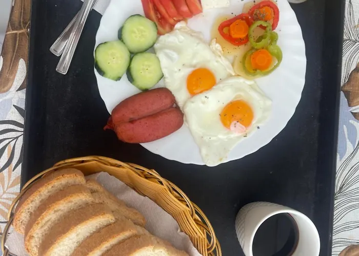 Ξενοδοχείο C Plus *